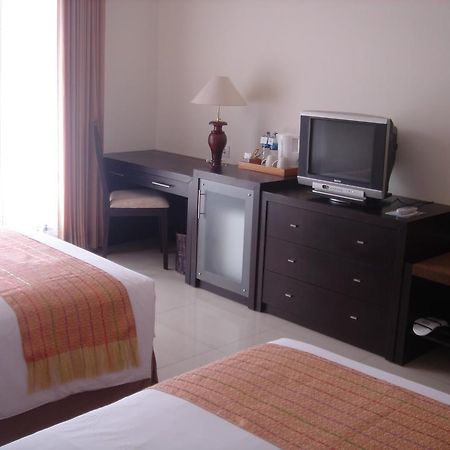Town House Bukit Damai Indah Hotel Balikpapan  Exterior photo