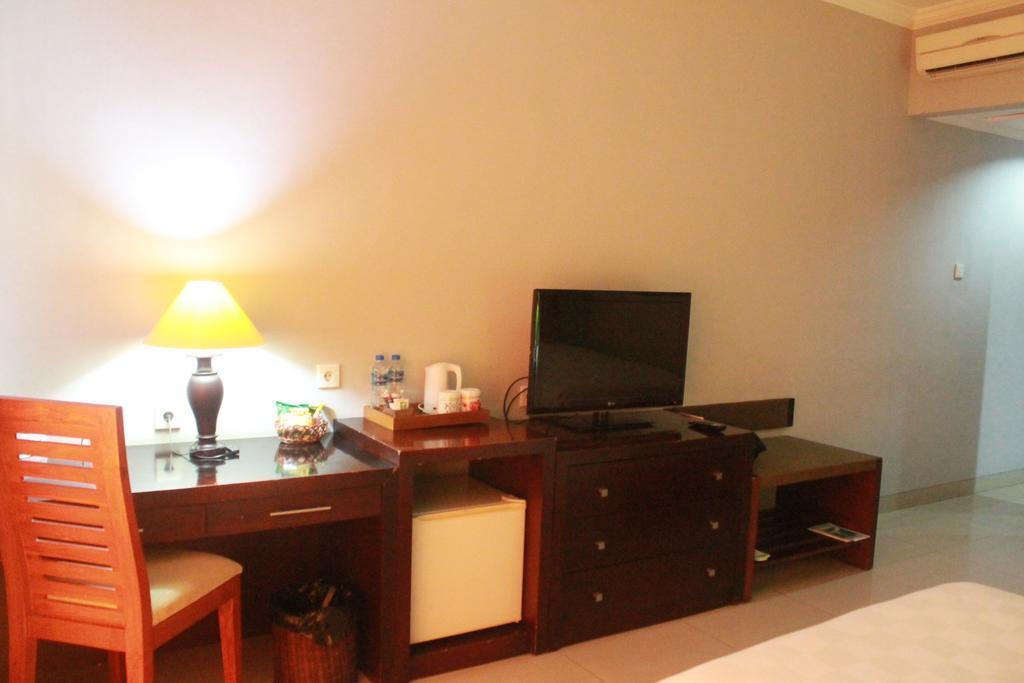 Town House Bukit Damai Indah Hotel Balikpapan  Exterior photo