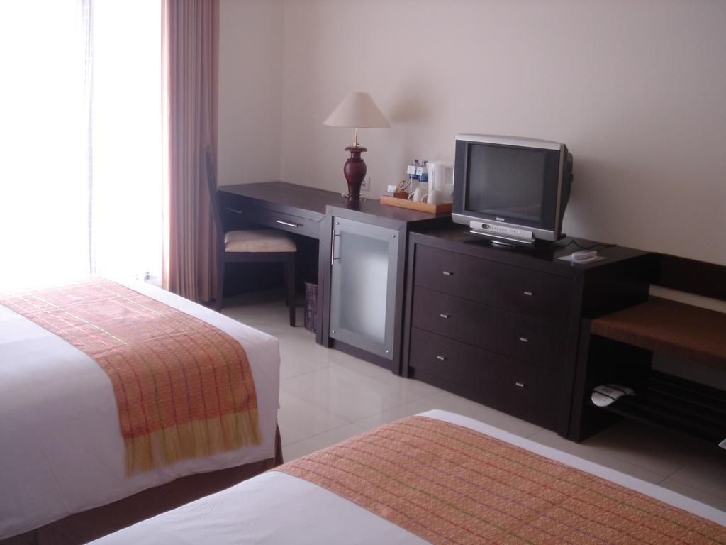 Town House Bukit Damai Indah Hotel Balikpapan  Exterior photo